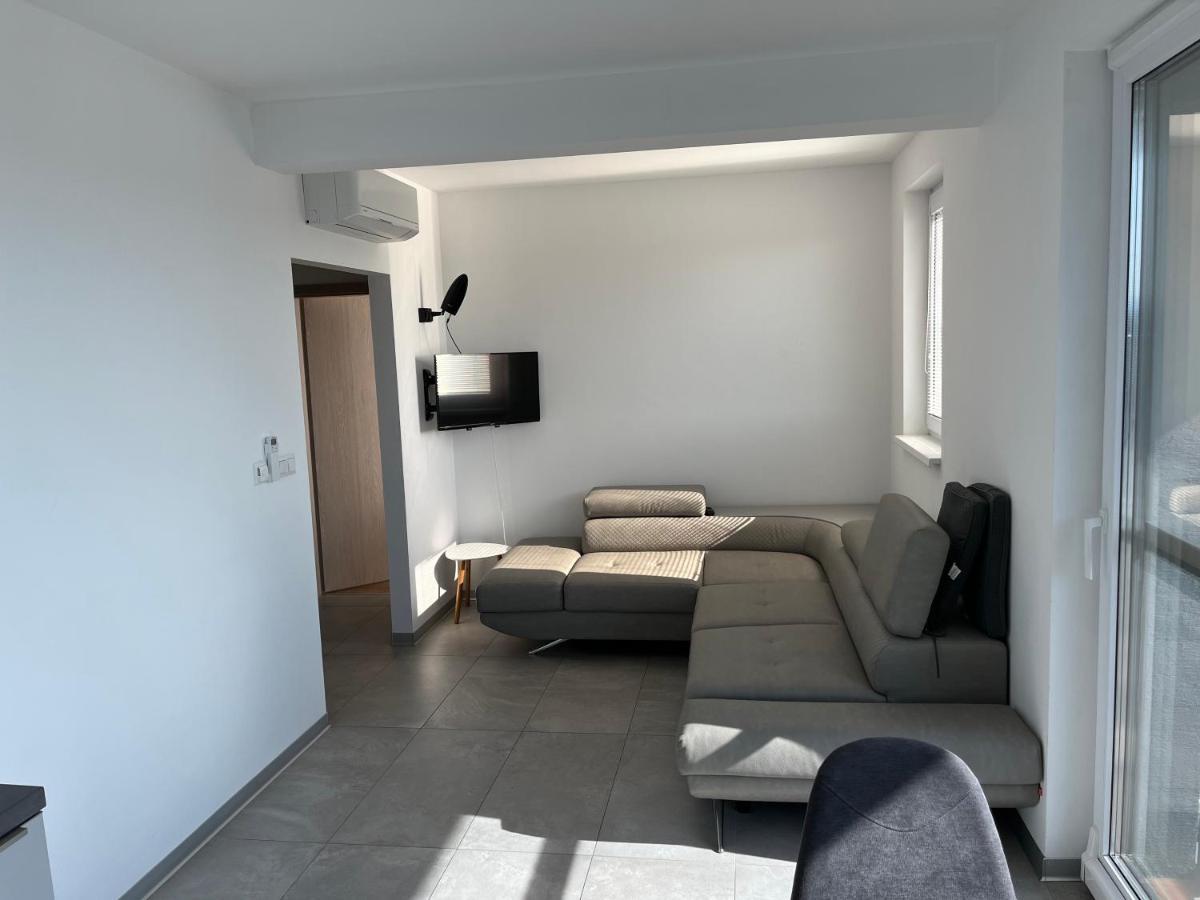 Apartment Sun Lakes Senec Extérieur photo